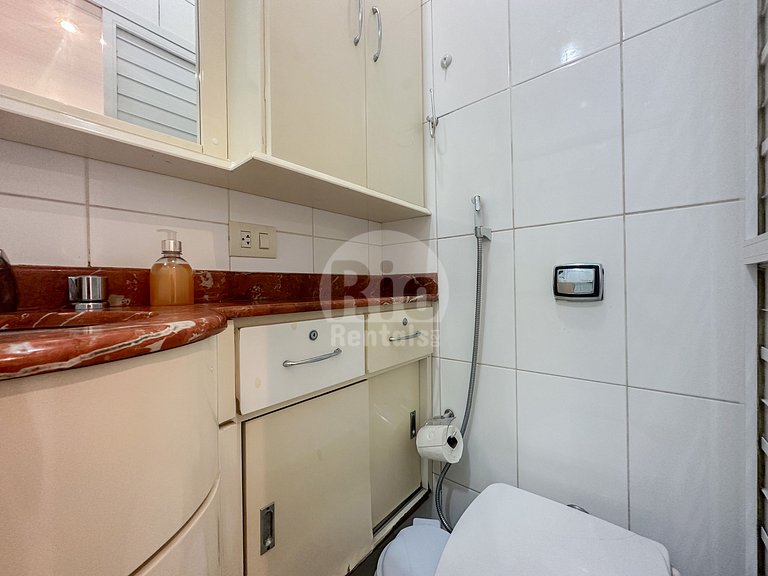 R08 Charming Vista Mar 1 quarto