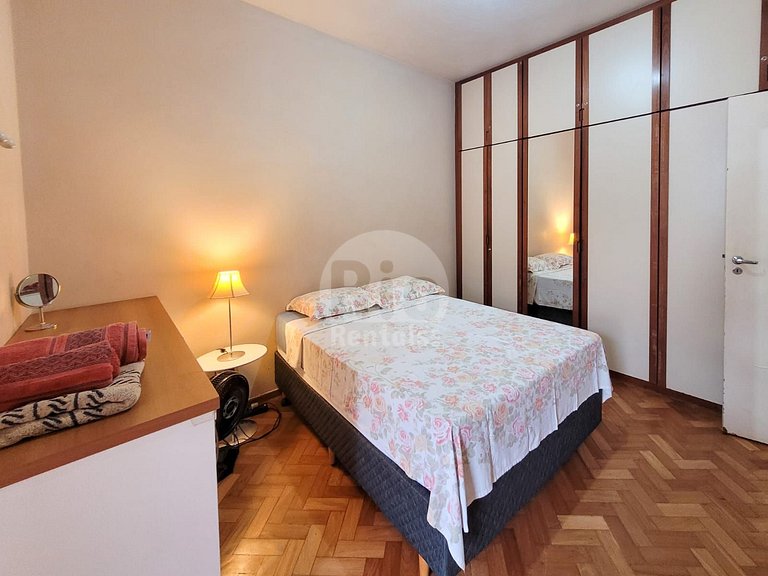 G221 Confortable departamento en Copacabana!