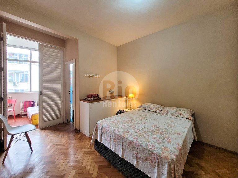 G221 Confortável apartamento en Copacabana!
