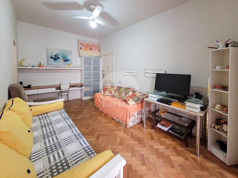 G221 Confortável apartamento en Copacabana!