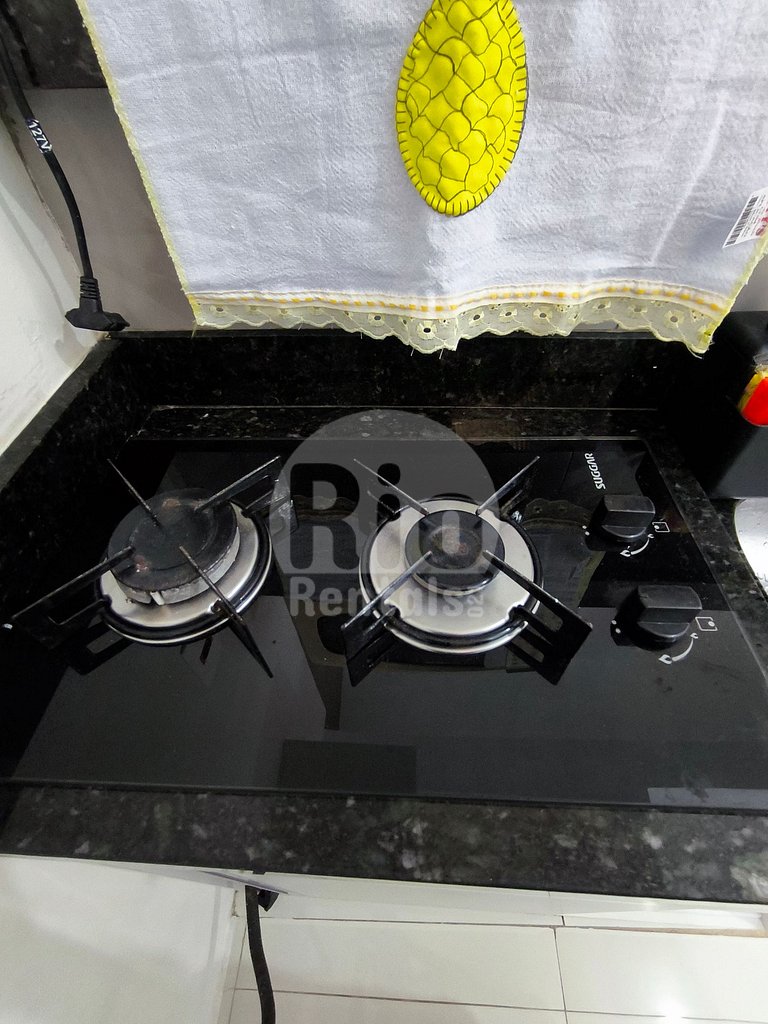 Aconchegante studio para até 2 pessoas - C053