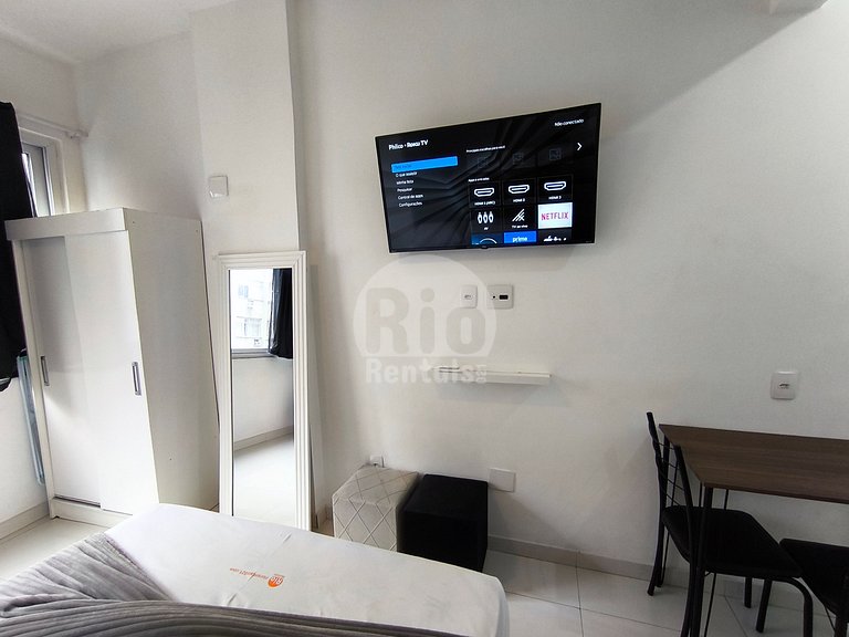 Aconchegante studio para até 2 pessoas - C053
