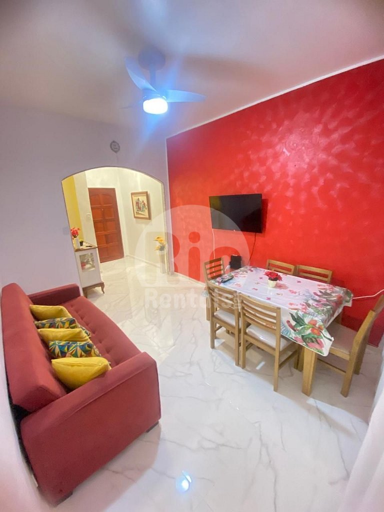 Quiet two bedroom in Copacabana