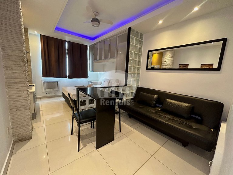 Apartment for up to 3 people, near Copacabana beach