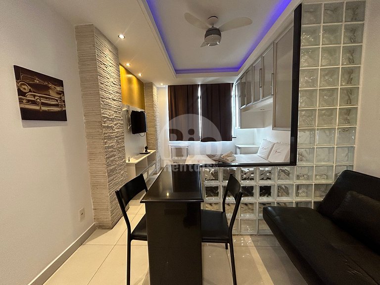 Apartment for up to 3 people, near Copacabana beach