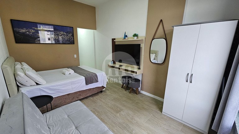 Apartamento con vista al mar a una cuadra de la playa