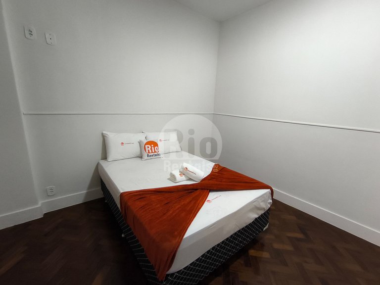 Espaçoso apto de 3 quartos em Copacabana