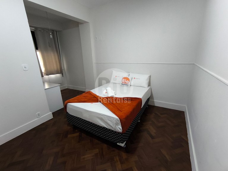 Espaçoso apto de 3 quartos em Copacabana