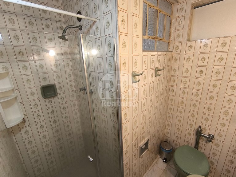 Espaçoso apto de 3 quartos em Copacabana