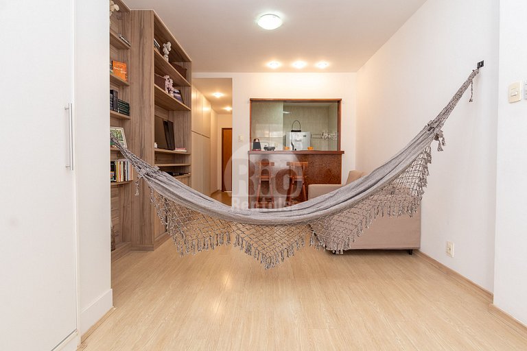 Refúgio relax com rede e livros em Copacabana!
