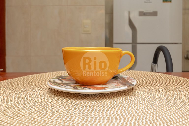 Refúgio relax com rede e livros em Copacabana!