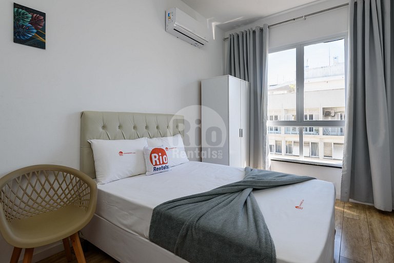 Flat com vista deslumbrante para praia de Copa!