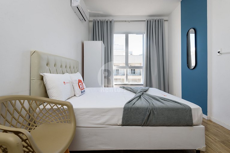 Renovated flat with beautiful views of Copacabana Beach - C0
