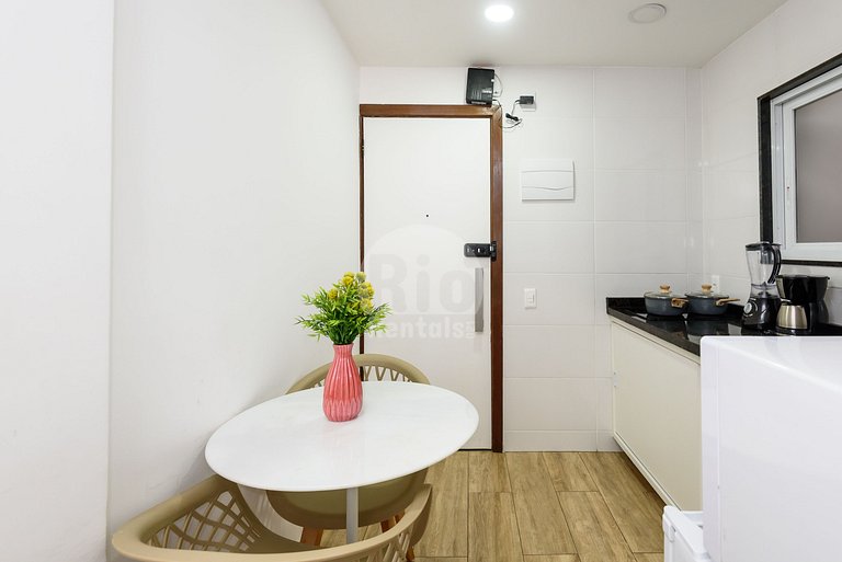 Piso reformado con preciosas vistas a la playa de Copacabana
