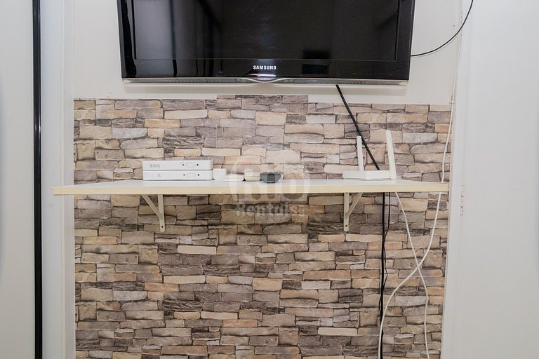 Budget studio in Copacabana - C055