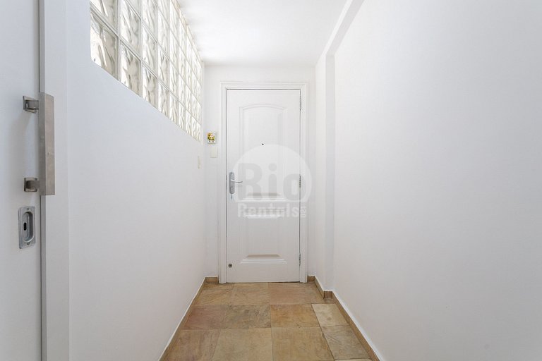 Apartamento de 2 habitaciones en Leme