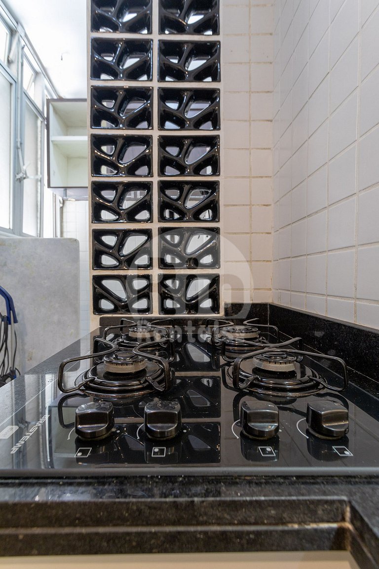 Apartamento de 2 quartos no Leme