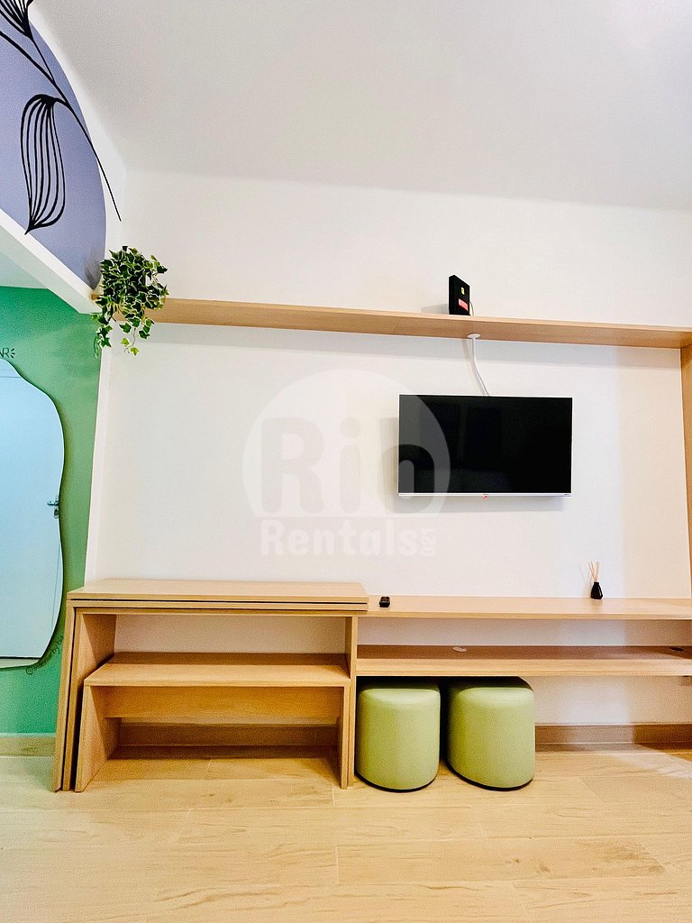 Brand new and renovated studio in Copacabana - close to the