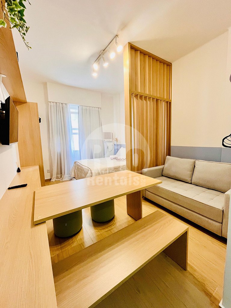 Brand new and renovated studio in Copacabana - close to the