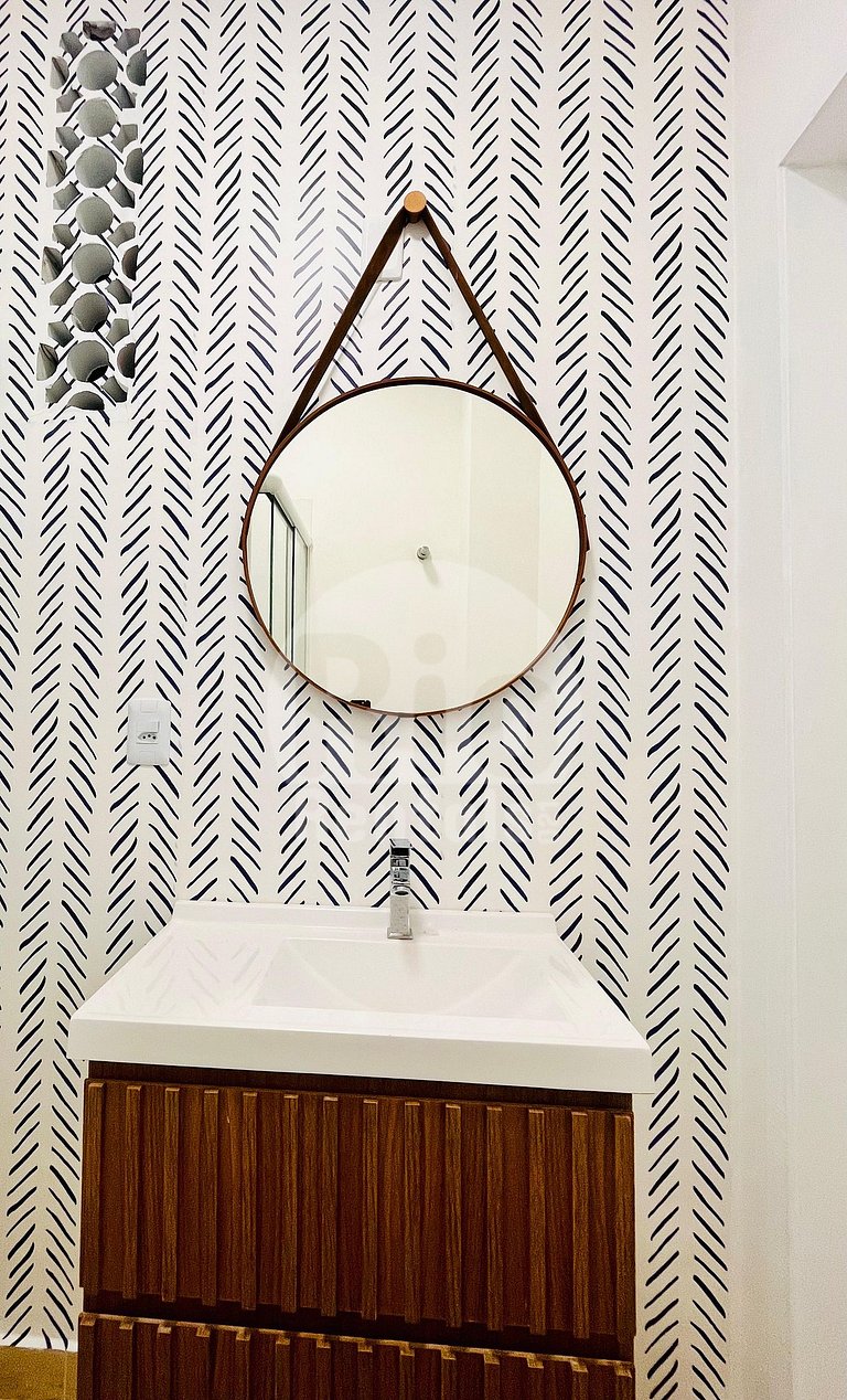 Brand new and renovated studio in Copacabana - close to the