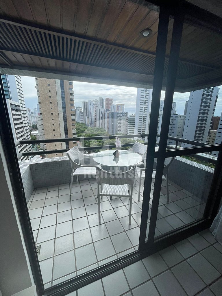 Recife flat with a pool in Boa Viagem