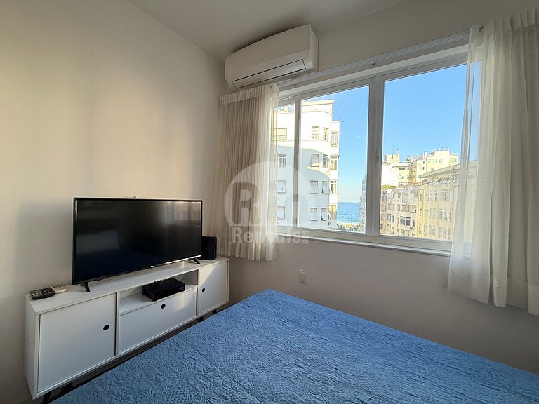 Studio com vista para o mar ao lado do Copacabana Palace