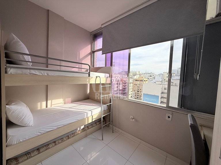Studio with a view of Copacabana Beach