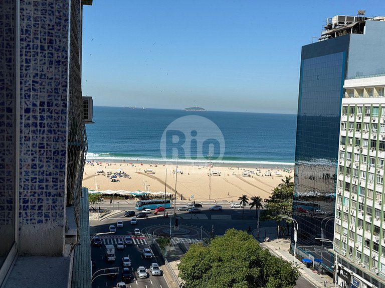 Studio with a view of Copacabana Beach