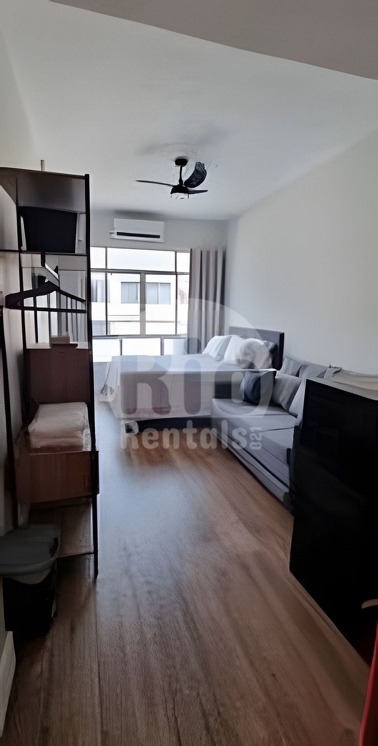 Charmoso apt p até 4 pessoas reformado beira praia