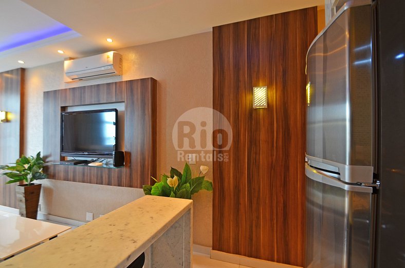 Apartment for 4 people, near the beach of Copacabana.